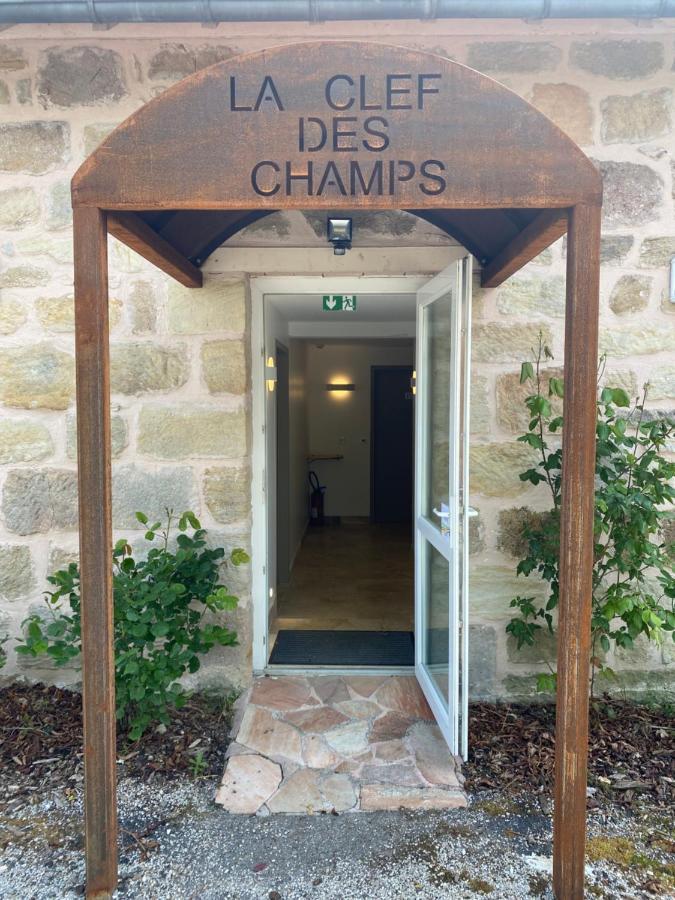 ホテル La Clef Des Champs Jugeals-Nazareth エクステリア 写真