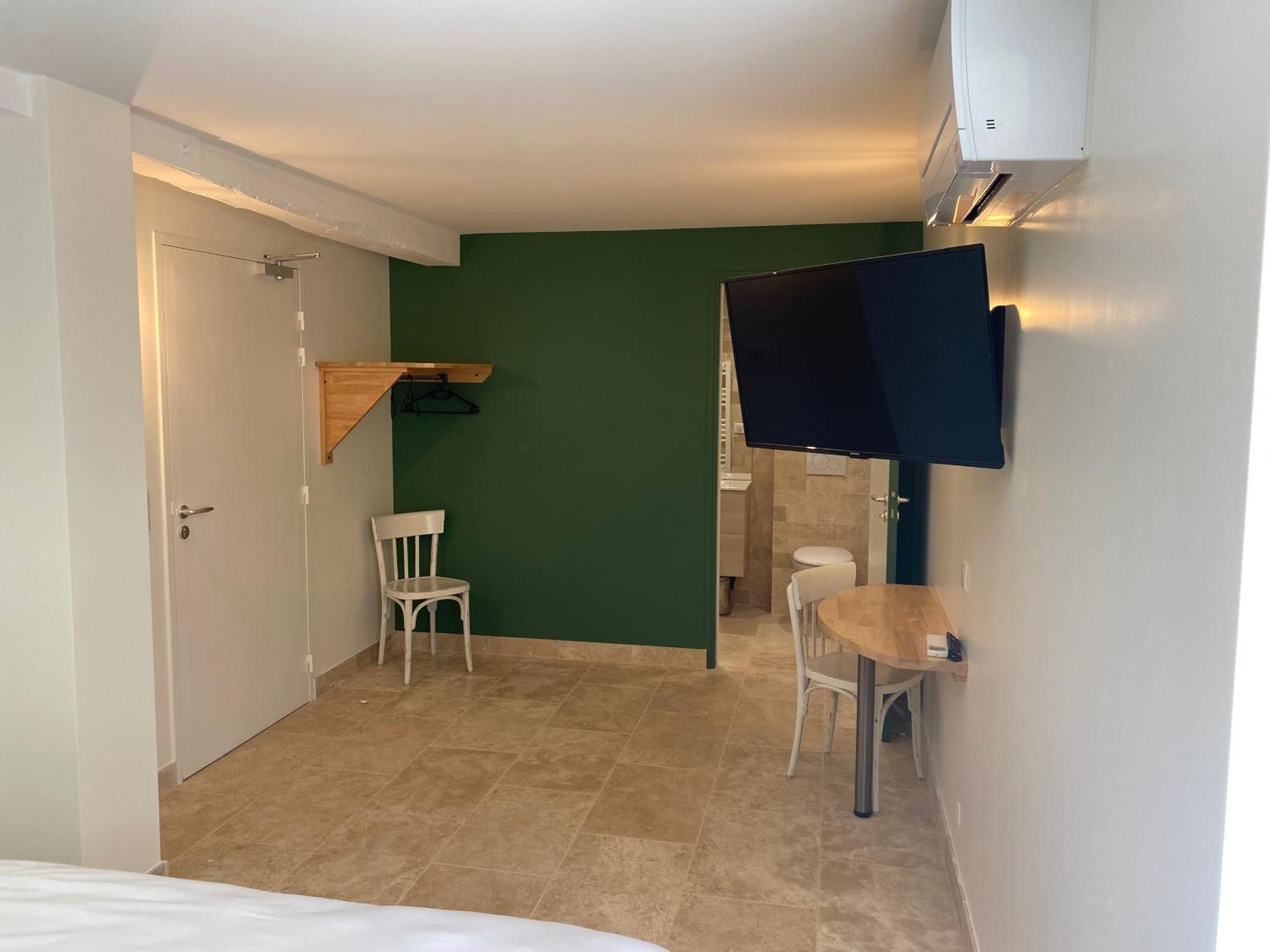 ホテル La Clef Des Champs Jugeals-Nazareth 部屋 写真